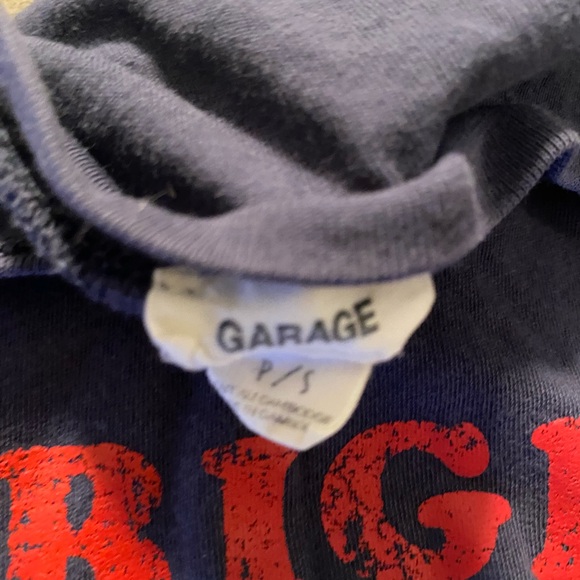 Garage cropped Tee - Size Small - Picture 2 of 2